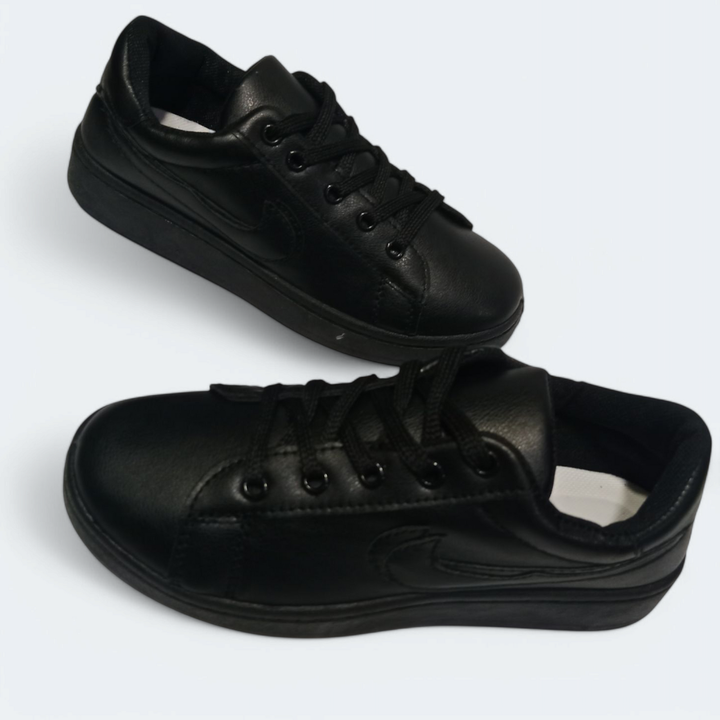 Black sneakers shoes| School fleet sneakers