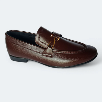 Brown Formal shoes & buckle