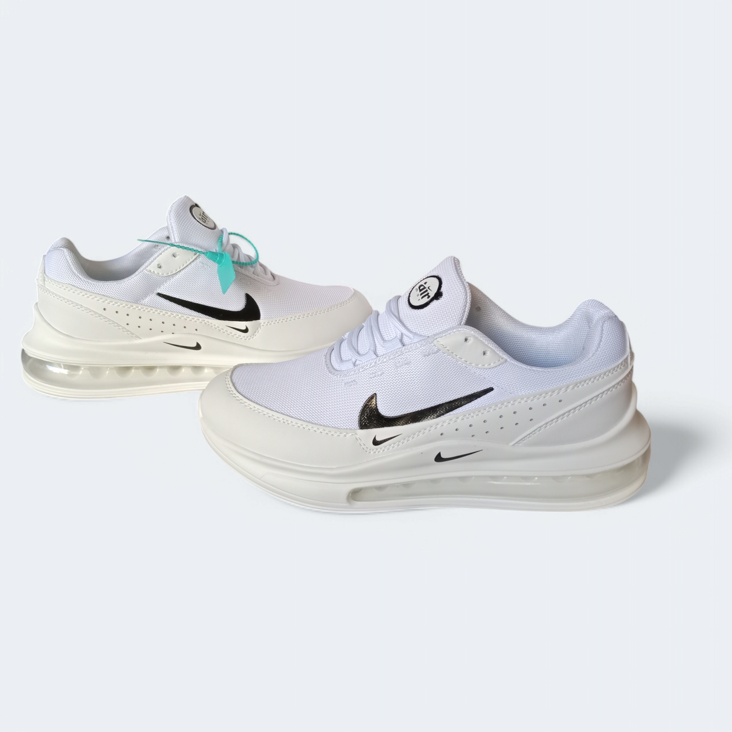 Men's white Nike Joggers | Nike Air Max