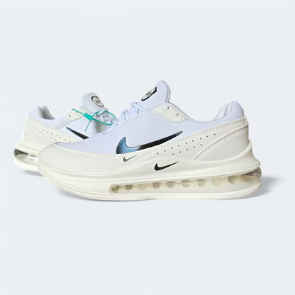 Men's white Nike Joggers | Nike Air Max